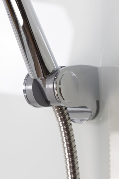 20230605105742_00-00550390-13