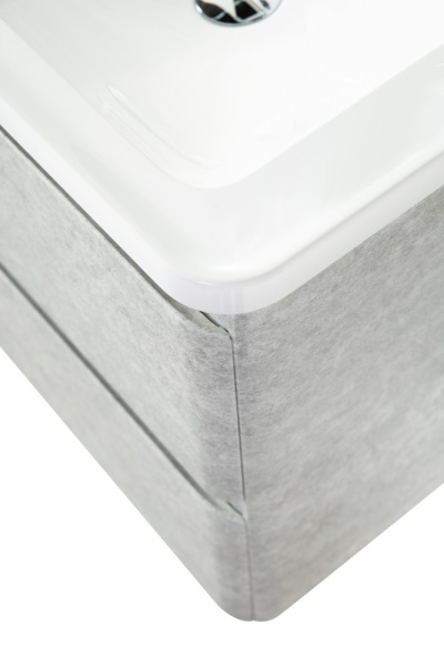 c0d3844056615e648a0c9be97a8956fd