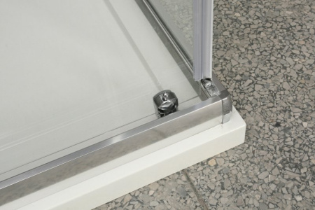 3_UNO-195-AH-1-100-80-P-Cr