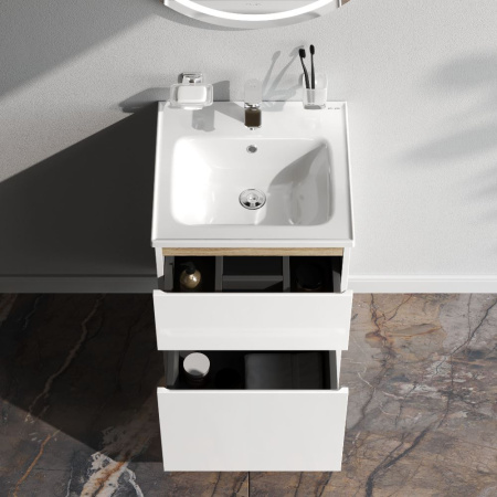 f9c2a83e52cb49c4b0eb508230b673b1