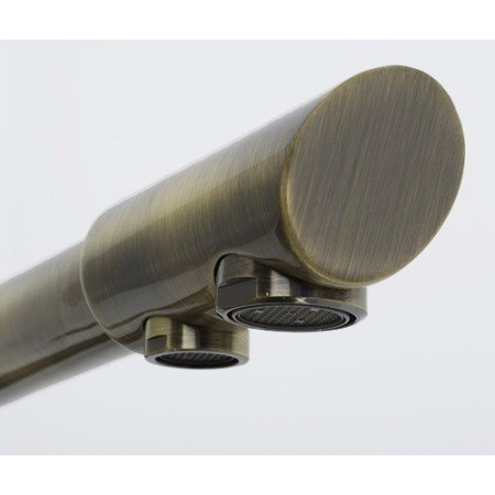 f1d8ac90-8a17-11ea-91b7-0cc47ae7d2a2000701950_original