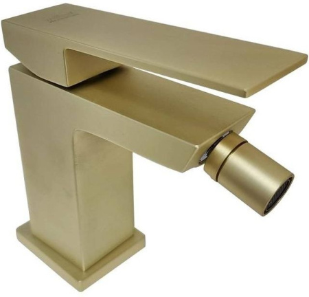 121_PE840102794_smg_c2