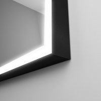 UM145070P32EL_295_4