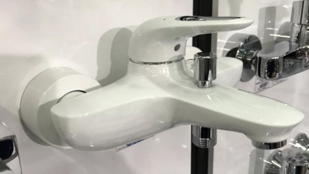 bb722354-8c0b-11e8-9435-901b0e8b0f53000807107_original