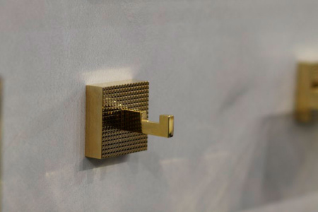 cezares-prizma-hk1-01