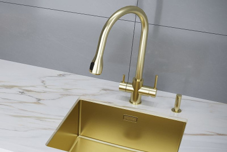 17_La214212-SBG_tut_c1