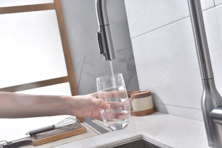 33_Un213880-GM_tut_c1