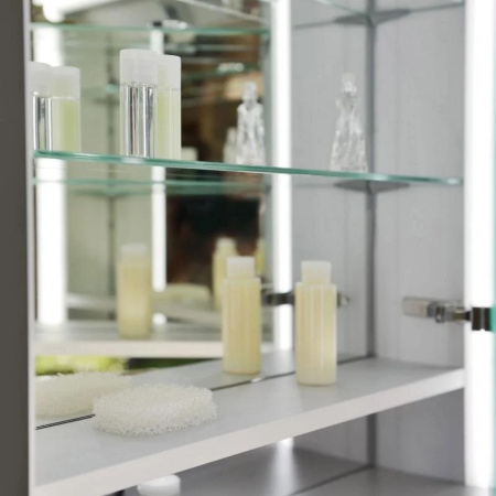 8937017-893701.429096163874531670.1200x1200