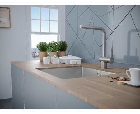 b2a445f3ec1a33e4de40fcf944bcf009_mrvl-3r