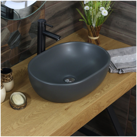 66af9b0c-d002-11eb-91b9-0cc47ae7d2a2000828570_original