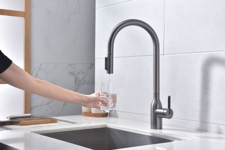 33_Un213880-GM_tut_c6