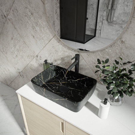 UM13NS03-560MR_252_8