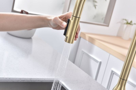 34_Un213880-SBG_tut_c0