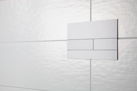 529630ff-98f0-11e9-91aa-0cc47ae7d2a2000696651_original