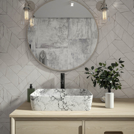 UM13NS03-740MR_251_7