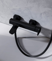 black-accessories-91323