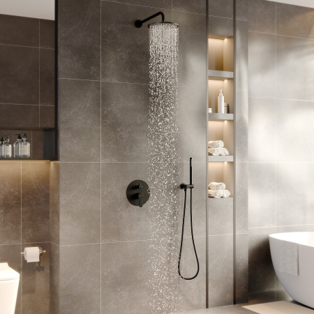 071004_2r_Black_Post